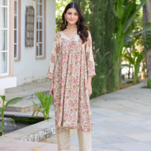 Flowy Fit Kurti
