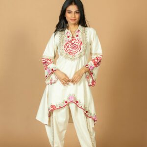 EmbroiLuxe Kurti
